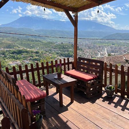 Guest House Maria - Berat Castle Екстер'єр фото